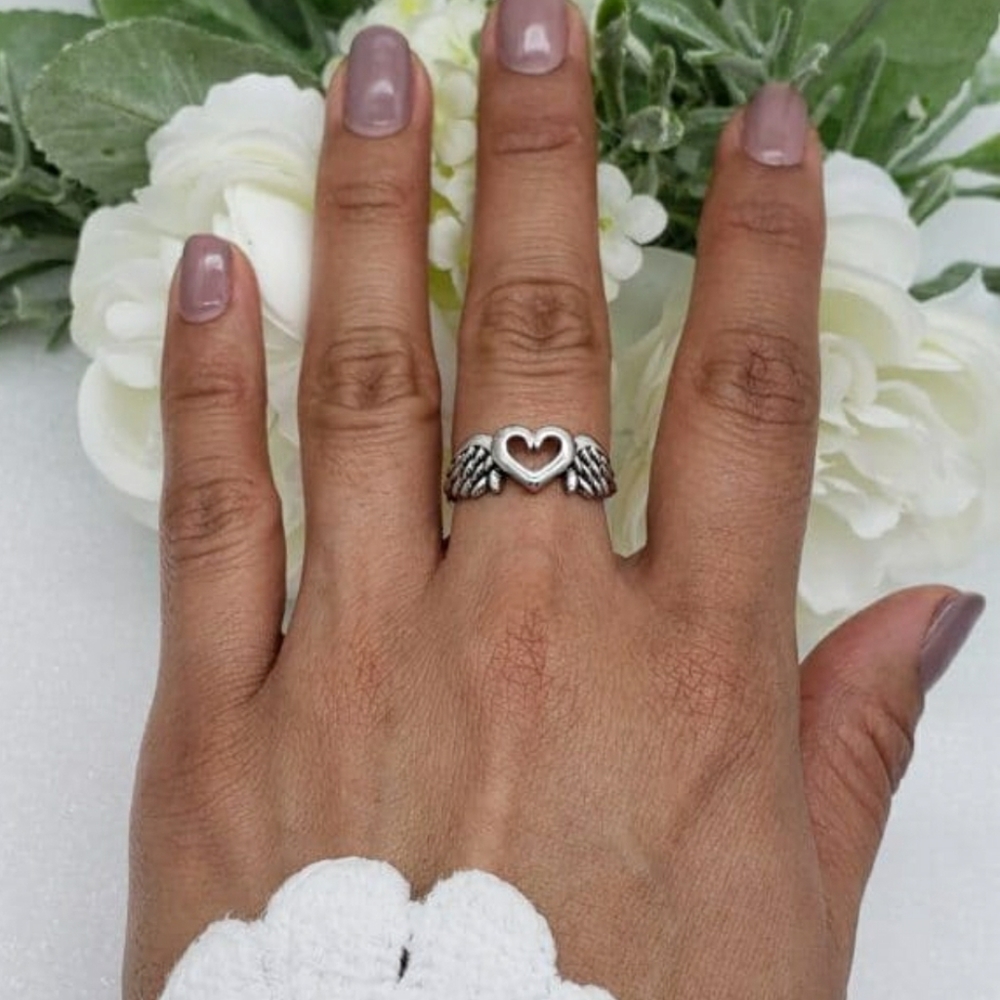 𼰠GYPSY HEART STERLING SILVER RING - Picture 2 of 4